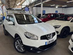 White Used 2011 Nissan Qashqai Tekna SUV | £3,195 (Fair price)