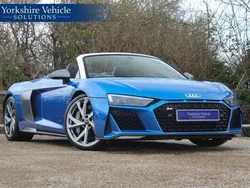 Blue Used 2020 Audi R8 Spyder Performance Cabriolet | £104,989 (Fair price)