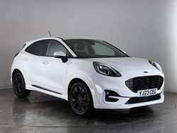 White Used 2023 Ford Puma ST-Line Hatchback | £14,750 (Good price)