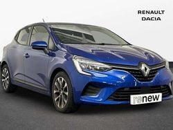 Blue Used 2022 Renault Clio V Iconic Hatchback | £11,000 (Good price)