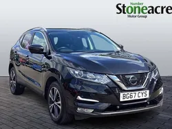 Black Used 2017 Nissan Qashqai N-Connecta SUV | £9,995 (Fair price)