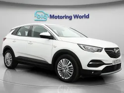White Used 2020 Vauxhall Grandland X Business Edition SUV | £11,600 (Good price)