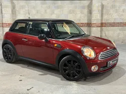 Red Used 2007 Mini Cooper Hatch Hatchback | £1,990