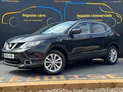 Black Used 2015 Nissan Qashqai Acenta Premium SUV | £8,490 (Fair price)