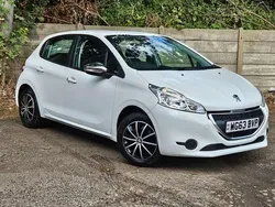 White Used 2013 Peugeot 208 Access Hatchback | £3,150 (Good price)