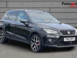 Midnight black/mag grey Used 2021 Seat Arona FR SUV | £13,444 (Fair price)