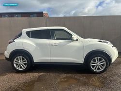 White Used 2017 Nissan Juke Acenta SUV | £6,450 (Fair price)