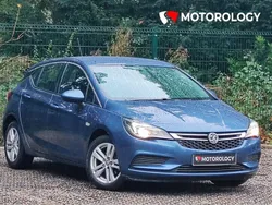 Blue Used 2017 Vauxhall Astra Design Edition Hatchback | £6,250 (Good price)