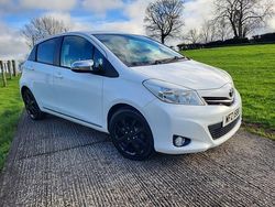 White Used 2014 Toyota Yaris Trend Hatchback | £5,995 (Fair price)