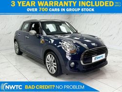 Blue Used 2017 Mini Cooper Hatch Hatchback | £8,395 (Good price)