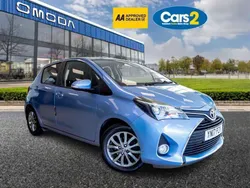 Blue Used 2017 Toyota Yaris Hatchback | £8,463 (Fair price)