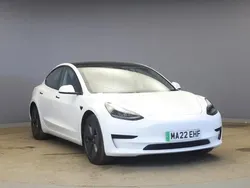 Used 2022 Tesla Model 3 Standard Range Plus Sedan | £18,990 (Good price)