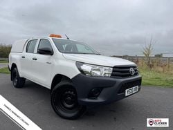 White Used 2020 Toyota HiLux Active Pickup | £18,040 (Good price)