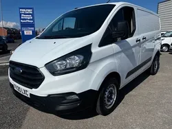 White Used 2020 Ford Transit Custom S Van | £13,194 (Fair price)