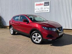 Red Used 2021 Nissan Qashqai Acenta Premium SUV | £12,990 (Super price)