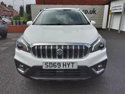 White Used 2019 Suzuki SX4 S-Cross SZ-T SUV | £12,490 (Fair price)