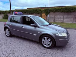 Grey Used 2005 Renault Mégane II Dynamique Hatchback | £1,199