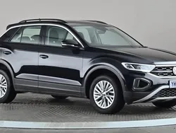 Black Used 2022 VW T-Roc Life SUV | £15,798 (Fair price)