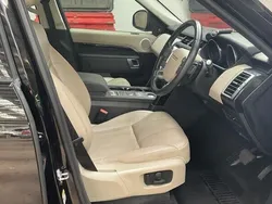 Black Used 2018 Land Rover Discovery 5 SE SUV | £20,950 (Super price)