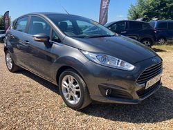 Grey Used 2015 Ford Fiesta Zetec Hatchback | £5,995 (Fair price)