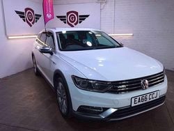 White Used 2016 VW Passat Alltrack Estate | £13,695