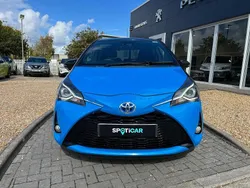 Blue Used 2019 Toyota Yaris Hybrid | £12,995 (Fair price)