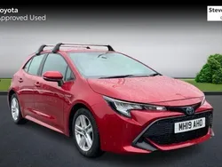 Red Used 2019 Toyota Corolla Hatchback | £14,069 (Fair price)