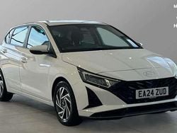 White Used 2024 Hyundai i20 Advanced Hatchback | £15,700 (Fair price)