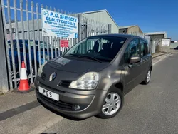 Beige Used 2010 Renault Grand Modus Dynamique MPV | £4,499