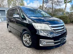 Black Used 2011 Nissan Serena MPV | £8,499 (Fair price)