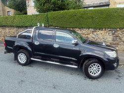 Black Used 2013 Toyota HiLux Pickup | £7,995 (Super price)