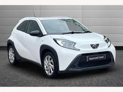 White Used 2022 Toyota Aygo PURE Hatchback | £10,250 (Fair price)