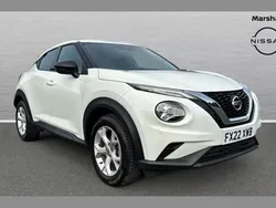 White Used 2022 Nissan Juke N-Connecta SUV | £15,109 (Fair price)