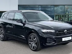 Grenadilla black metallic Used 2025 VW Touareg Black Edition SUV | £53,440 (Fair price)