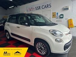 White Used 2013 Fiat 500L Lounge MPV | £2,990 (Fair price)