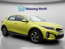 Yellow Used 2023 Kia XCeed 2 SUV | £13,400 (Fair price)