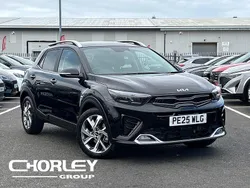 Black Used 2025 Kia Stonic 4 SUV | £21,393 (Expensive)