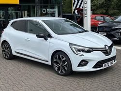 White Used 2022 Renault Clio V Techno Hatchback | £13,295 (Fair price)