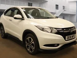 White Used 2018 Honda HR-V SE SUV | £9,975 (Fair price)