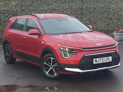 Red Used 2023 Kia Niro SUV | £20,998 (Fair price)