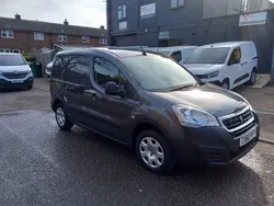 Grey Used 2018 Peugeot Partner MPV | £5,995 (Good price)