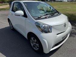 White Used 2014 Toyota iQ Hatchback | £5,000 (Fair price)
