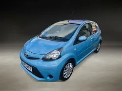 Blue Used 2013 Toyota Aygo Hatchback | £4,495 (Fair price)