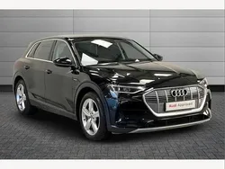 Mythos black Used 2020 Audi e-tron Advanced SUV | £17,990 (Fair price)