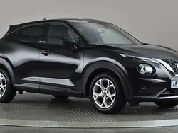 Black Used 2022 Nissan Juke N-Connecta SUV | £12,298 (Fair price)