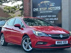 Red Used 2016 Vauxhall Astra SRi Hatchback | £4,495 (Good price)