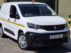 White Used 2020 Peugeot Partner MPV | £7,750 (Super price)