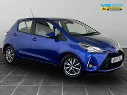 Blue Used 2017 Toyota Yaris Hatchback | £7,195 (Good price)