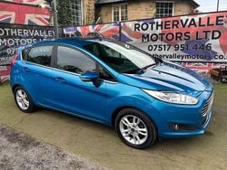 Blue Used 2015 Ford Fiesta Zetec Hatchback | £4,295 (Good price)