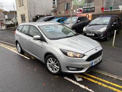 Silver Used 2015 Ford Focus Zetec Estate | £4,795 (A bit pricey)